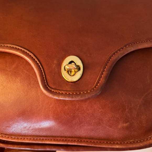 Vintage Coach Lenox Bag - Picture 4 of 10